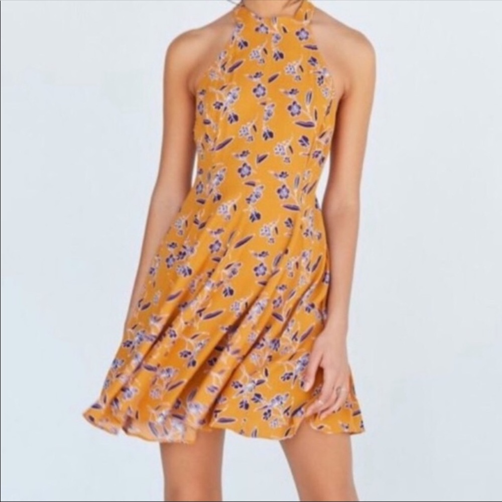 Yellow summer dress w purple flowers - Picture 9 of 9